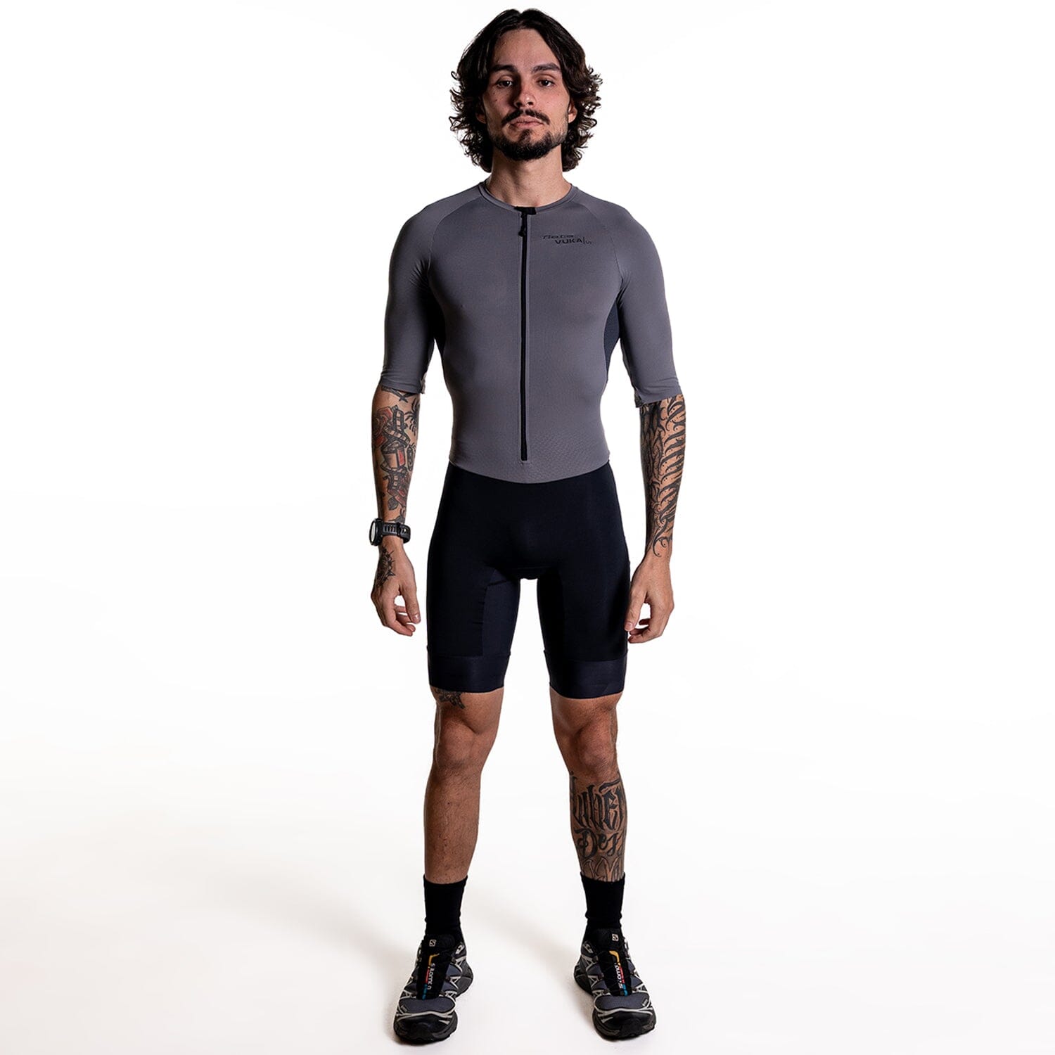 Macaquinho Triathlon com Manga VUKA Masc Estanho Macaquinho Triathlon com manga Masculino Compressão Corpo Inteiro FLETS